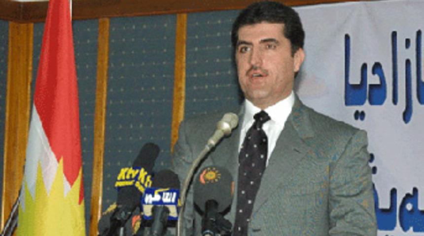 Barzani: "K&uuml;rtler b&uuml;y&uuml;k tehdit altında"