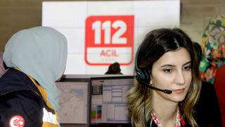 112'yi sohbet için defalarca kez aradı! Telefonda ağlayıp sebebini böyle anlattı... 'Başkasını arasam dedikodu olacak'