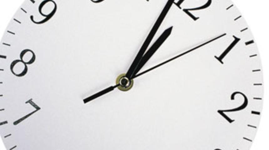 Yaz saatine hafta sonu ge&ccedil;iliyor