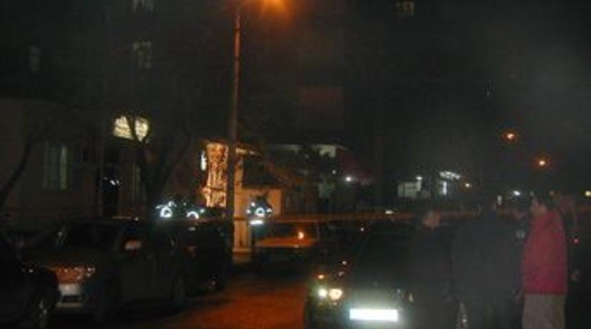 Diyarbakır'da polis karakoluna el bombası atıldı