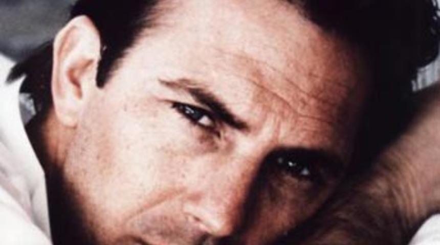 Kevin Costner, yeni filminde korkutacak