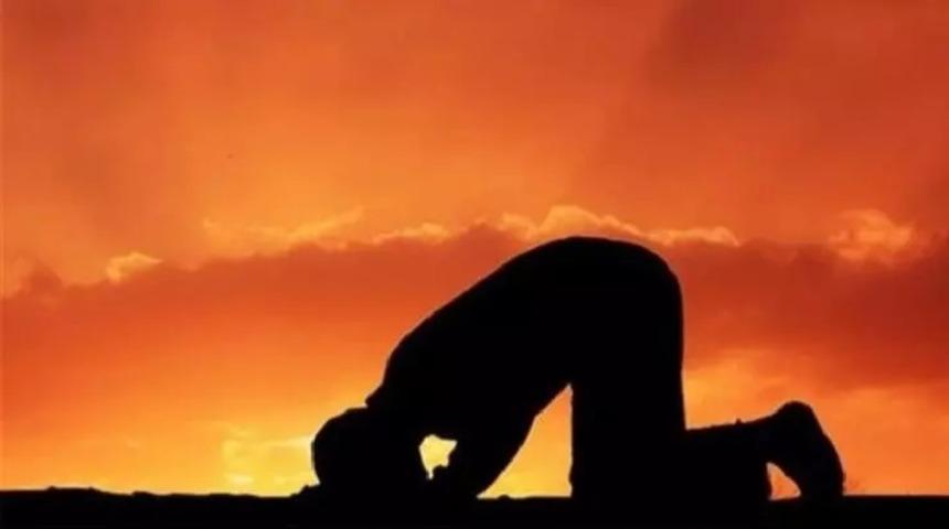 MEVLİD KANDİLİ NAMAZI KILINIŞI: Mevlid Kandili namazı nasıl kılınır, kaç rekat ve saat kaçta? Diyanet açıkladı!