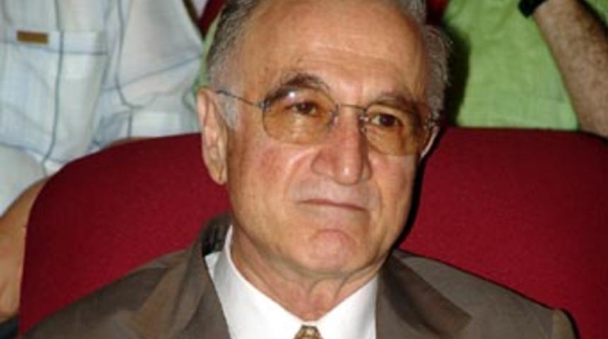 &Ouml;zden: Siyaset yasağı Cumhurbaşkanı'nı da kapsar"