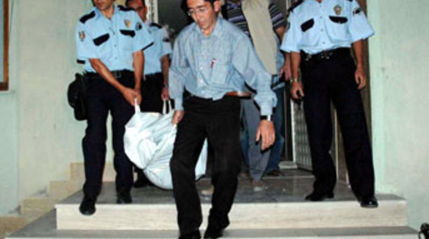 G&ouml;nen'de aile kavgası dehşeti