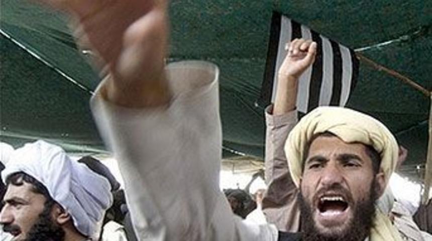 Pakistan'da El Kaide ş&uuml;phelisi 4 T&uuml;rk yakalandı