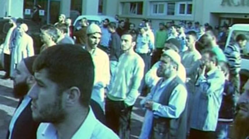 İsmailağa cemaati liderine kurşunlu mesaj