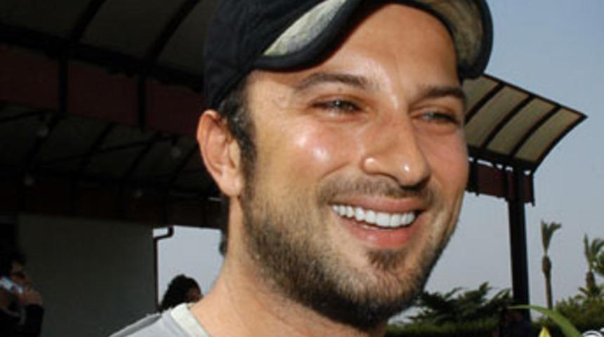 Tarkan evine hamam yaptırıyor