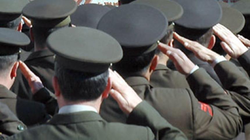 Asker, sarkıntılığı ihraç nedeni saydı