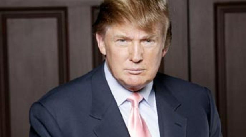 Milyarder Trump şarkıcılığa soyundu!