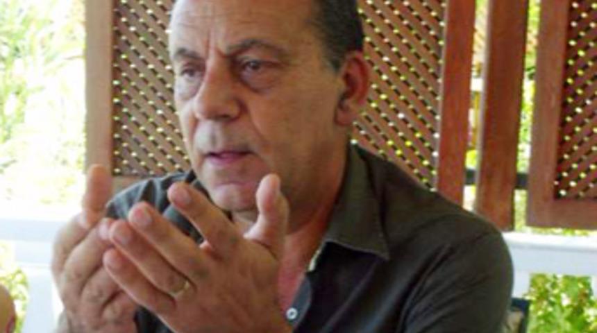 'G&ouml;beğini kaşıyan adam' yine g&uuml;ndemde