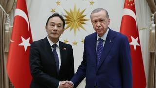 Büyükelçilerden Cumhurbaşkanı Erdoğan'a güven mektubu