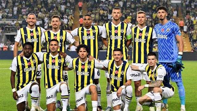 Son dakika: Fenerbahçe'de yıldız futbolcunun bileti kesildi! Eşyalarını topladı, evini boşalttı...