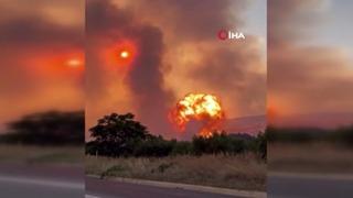 Canlı yayında korku dolu anlar! Mühimmat deposu böyle patladı