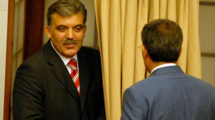 G&uuml;l &ccedil;arşamba g&uuml;n&uuml; kutlamaları toplu kabul edecek