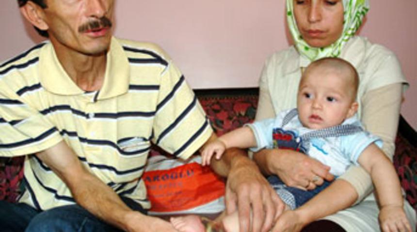 Hatalı serum takılan bebekte kangren riski