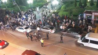 Faytoncular ile polis arasında arbede! Ortalık savaş alanına döndü