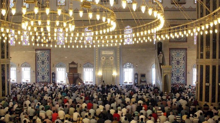 Cuma namazı nasıl kılınır, kaç rekat? Diyanet ile cuma namazı kılınışı ve okunacak dualar