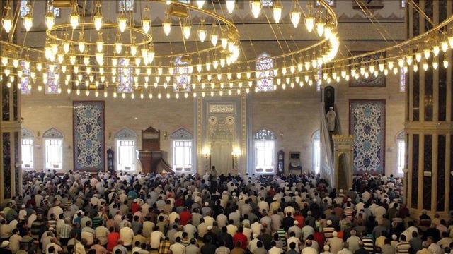 CUMA NAMAZI saat kaçta kılınacak? İşte Diyanet ile 28 Temmuz 2023 İstanbul, Ankara, İzmir il il Cuma namazı vakitleri...