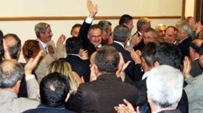 ''CHP yargı kararlarının &ccedil;&ouml;pe atıldığı yer oldu''