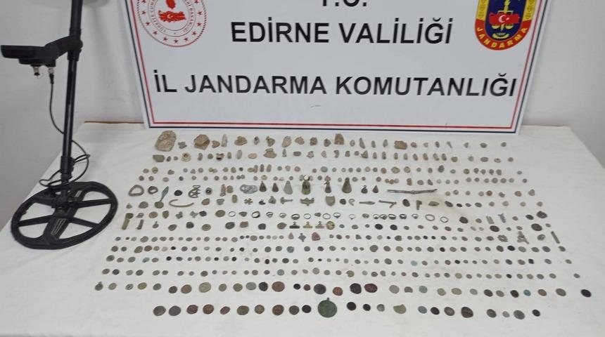 Edirne'de Roma ve Bizans dönemine tarihlendirilen sikke ve objeler ele geçirildi