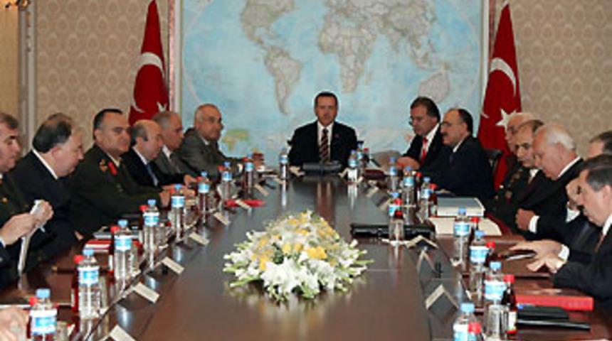 Tezkere Meclis'e g&ouml;nderiliyor