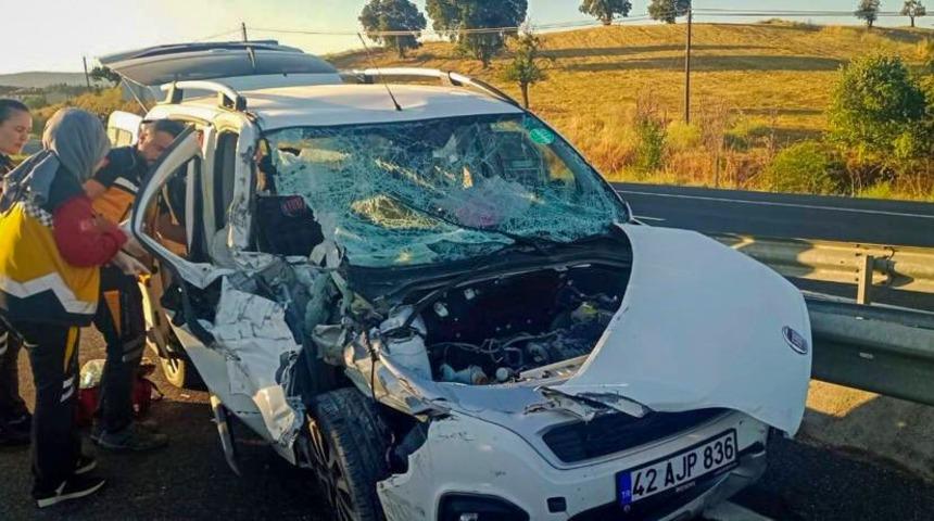 Uşak'taki trafik kazasında 4 kişi yaralandı