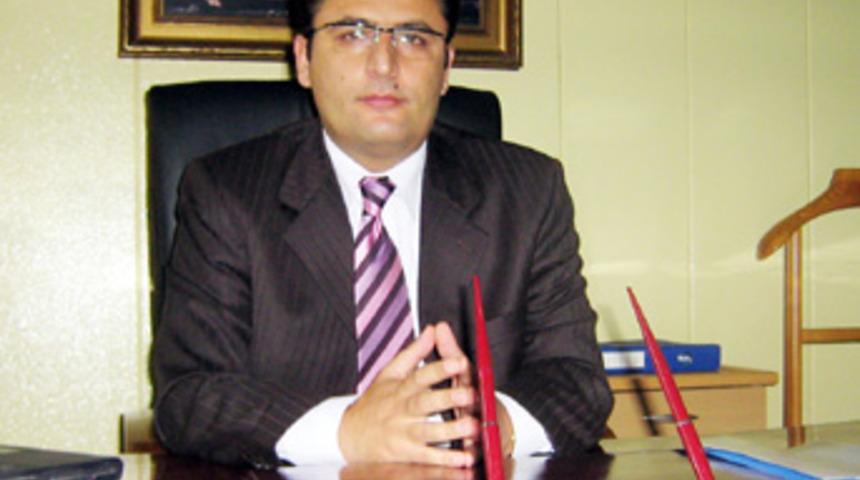 Avukata karakolda darp iddiası