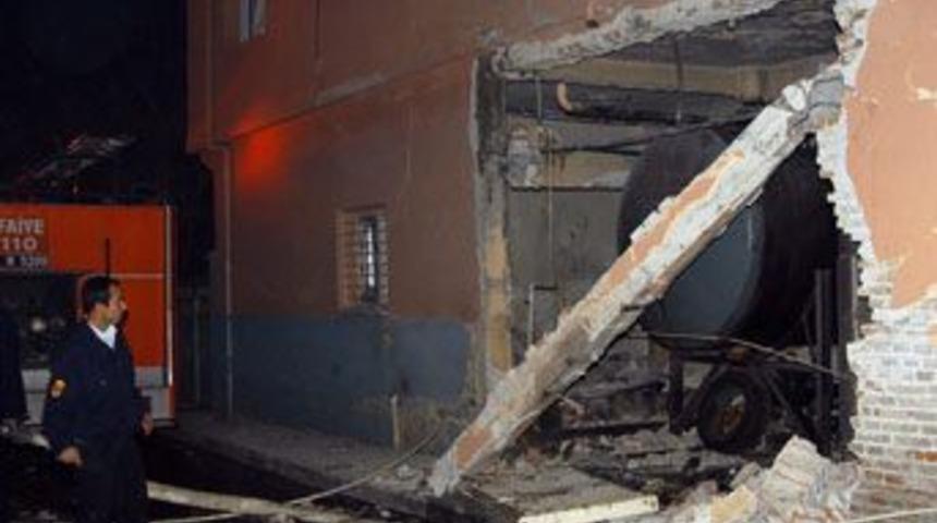 &Ccedil;amaşır yıkarken ormanı yaktı