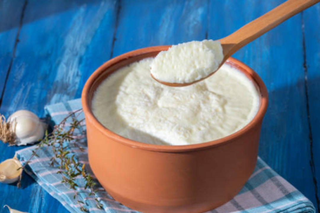 Taş gibi yoğurt yapmanın sırrı! Evde yoğurt nasıl mayalanır, p&uuml;f noktaları neler? Bağımlısı olacağınız y&ouml;ntem