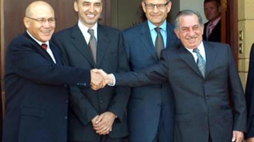 Papadopulos'tan ortak a&ccedil;ıklamaya tepki  Lefkoşa