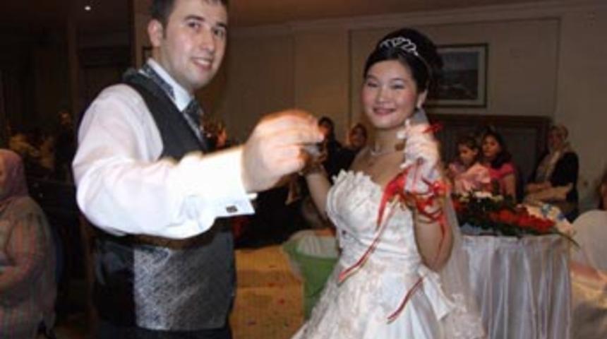 &Ccedil;inli geline T&uuml;rk usul&uuml; d&uuml;ğ&uuml;n