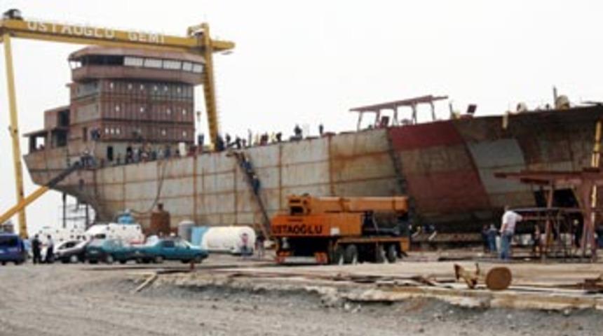 Ereğli'de gemi tersanesinde patlama