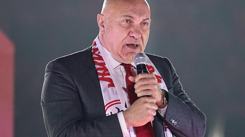 Morutan, Galatasaray'dan akılalmaz bir teklif sonrası ayrılıyor! ''Hayatında hiç göremeyeceği bir parayı kazanacak''