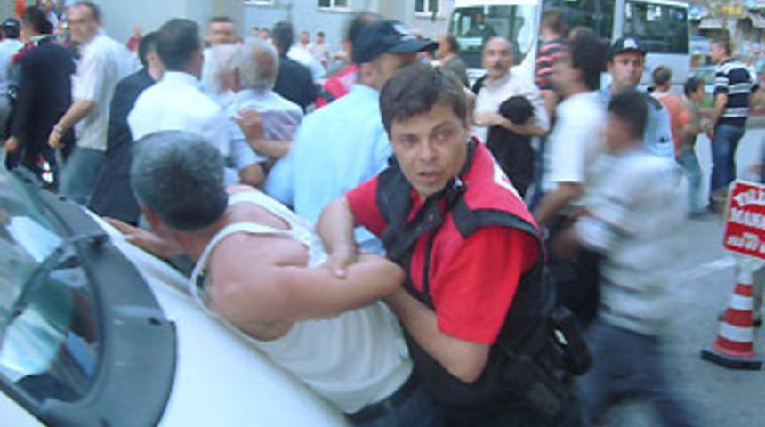 Aileler tartışınca nikah kıyılamadı