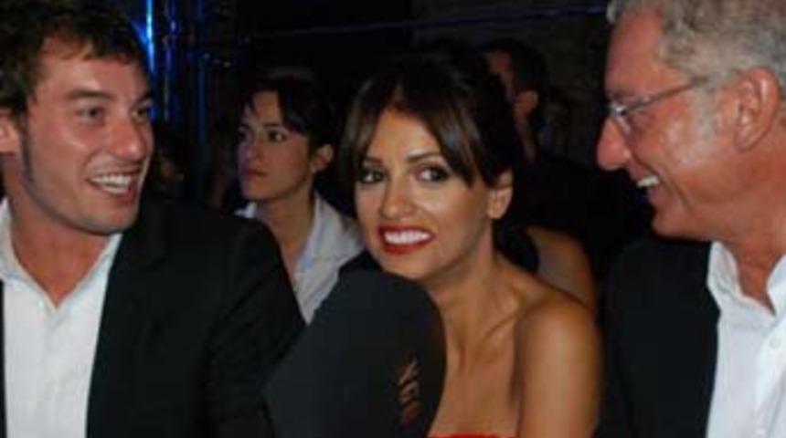 Penolepe Cruz artık T&uuml;rkler'i giydirecek!