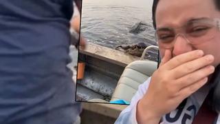 Bir anda sudan çıkarak teknenin üzerine atladı! Timsahı gören turistler korkudan ne yapacağını şaşırdı