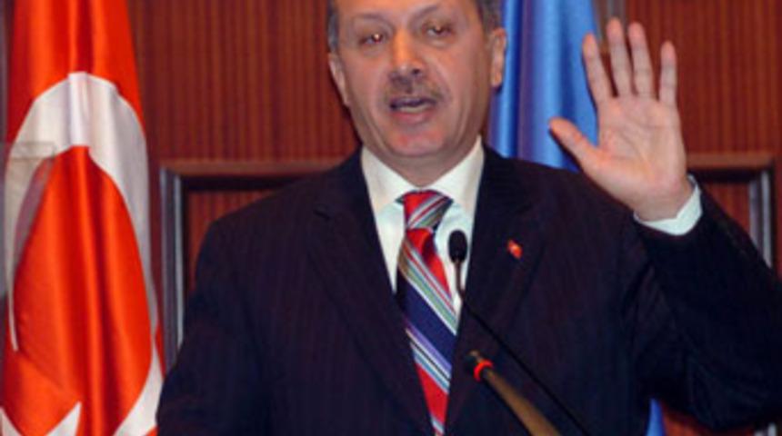 Başbakan'a petrol ka&ccedil;ak&ccedil;ılığı sorusu