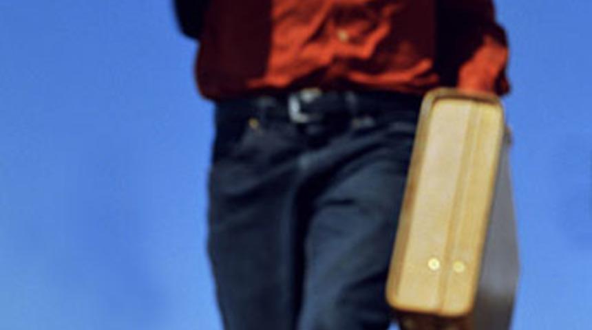 Rus bilim adamlarından "sahibini takip eden bavul"