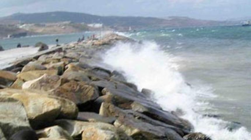 Ege ve Batı Karadeniz'de fırtına uyarısı