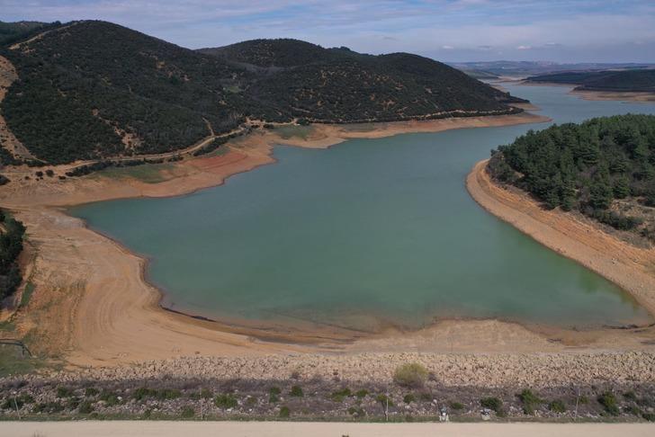 Bir kentte alarm! Barajda yaklaşık bir aylık su kaldı, belediye SMS ile vatandaşları uyardı