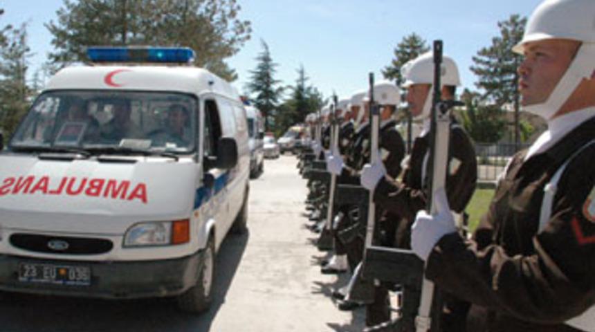 Şehitler memleketlerine uğurlandı