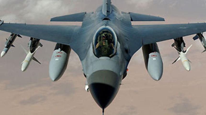 Hem havadan hem denizden 'taciz'