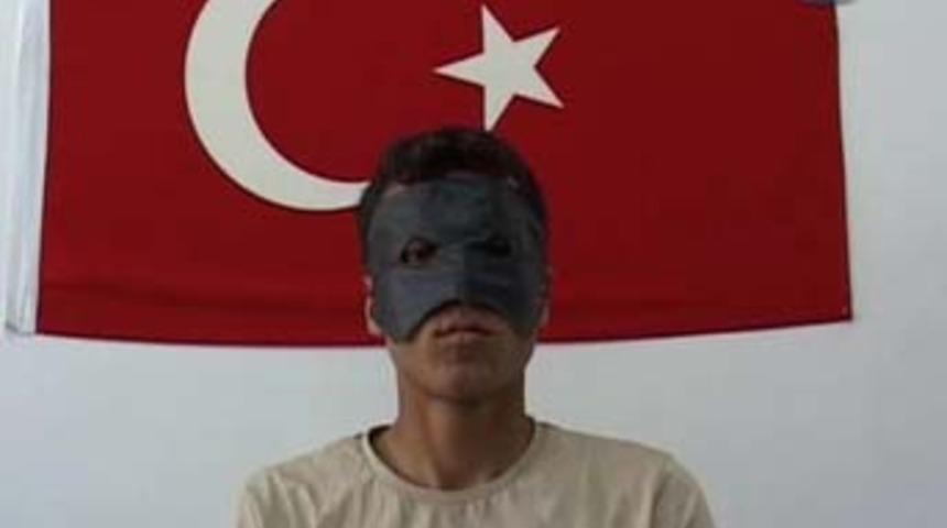 "Ka&ccedil;mak isteyeni mağaraya hapsediyorlar"