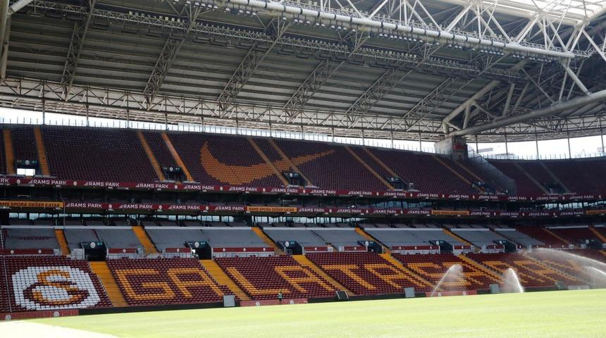 Galatasaray, herkesi Rams Park'a çağırdı! Yeni transferler için imza şov ve taraftara açık antrenman...