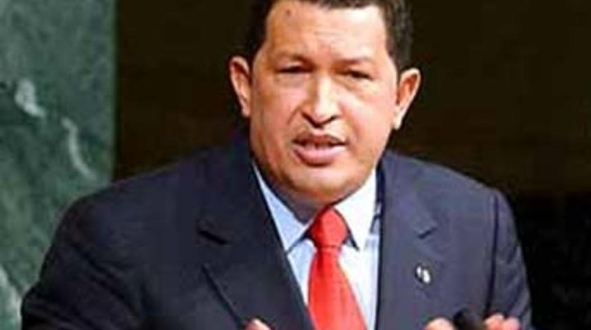Chavez: Palin, acınası bir g&uuml;zellik krali&ccedil;esi