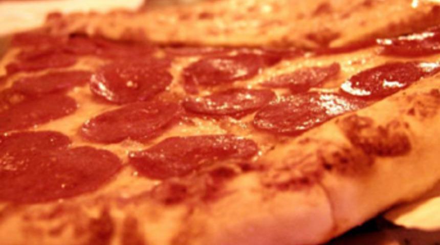 D&uuml;nyanın en pahalı pizzası