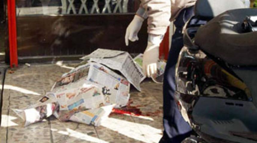 Sandalye ile 6. kattan d&uuml;şt&uuml;