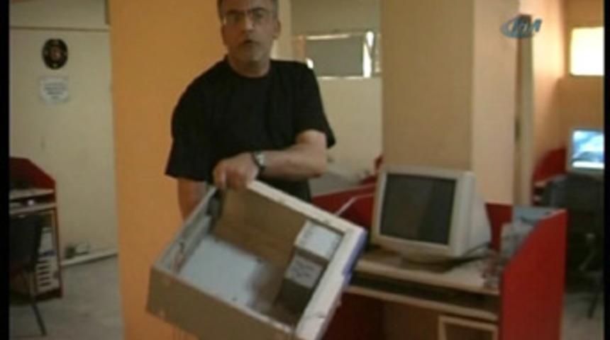 Haciz geldi, bilgisayarlarını par&ccedil;aladı