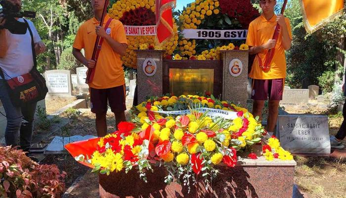 Galatasaray’ın kurucu başkanı Ali Sami Yen kabri başında anıldıGalatasaray