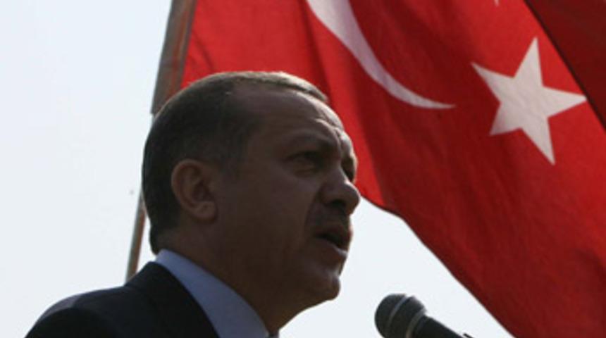 'CHP'nin işi g&uuml;c&uuml;, &uuml;lkenin &ouml;n&uuml;n&uuml; tıkamaktır'